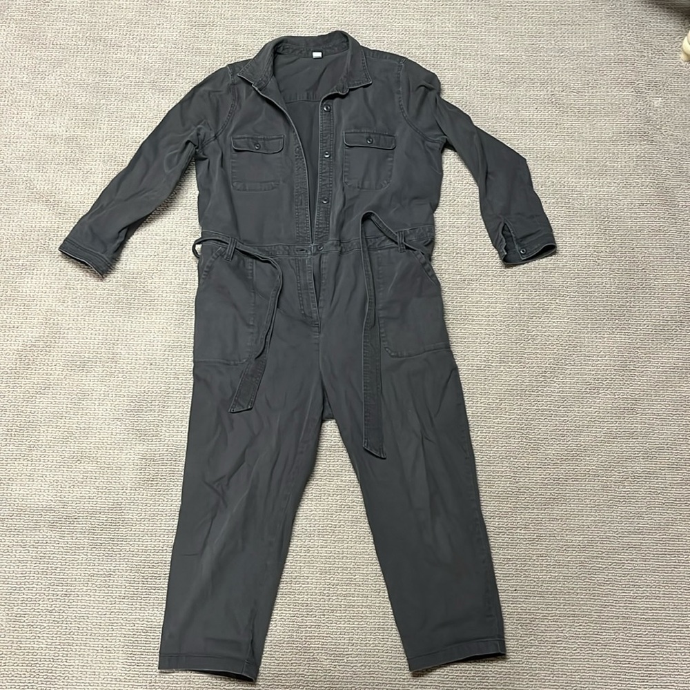 Old Navy Canvas Jumpsuit. XL. Grey black.